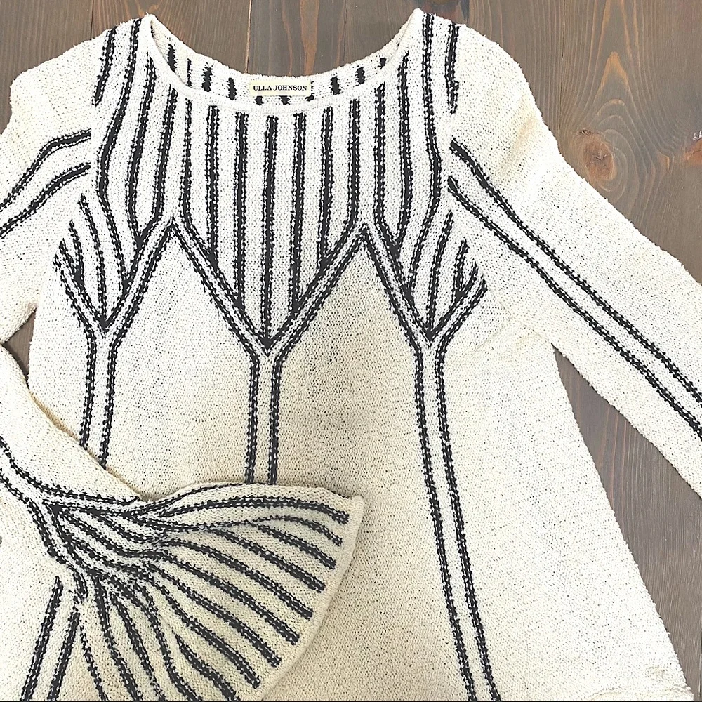 Ulla Johnson Bell sleeve sweater - Picture 2 of 5